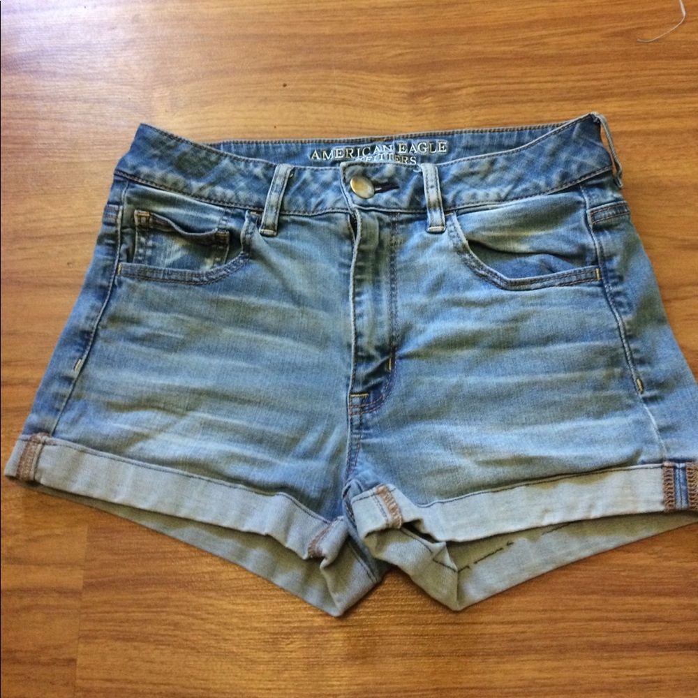 American eagle hi rise shorts